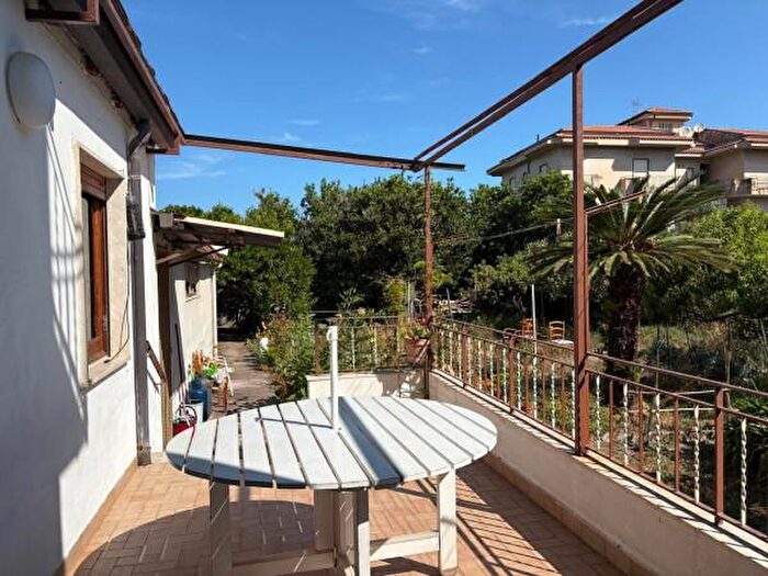 Appartamento con 5 locali in vendita in Via Giuseppe Mazzini, Barcellona Pozzo Di Gotto