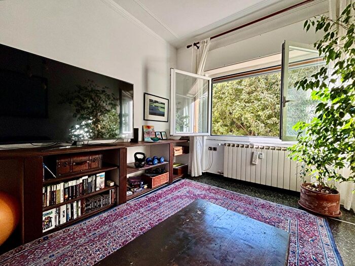 Appartamento con 7 locali in vendita in Via Paleocapa, Genova