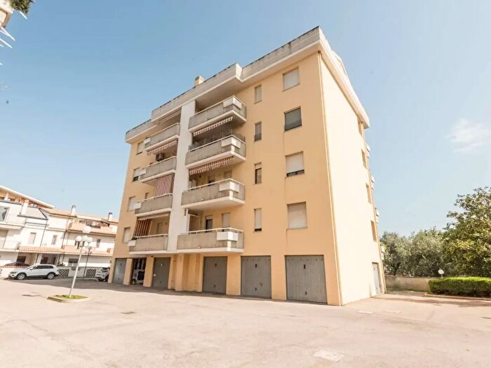 Appartamento quadrilocale in vendita in Via Sava, Montesilvano