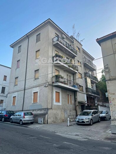 Appartamento trilocale in vendita in Cosenza