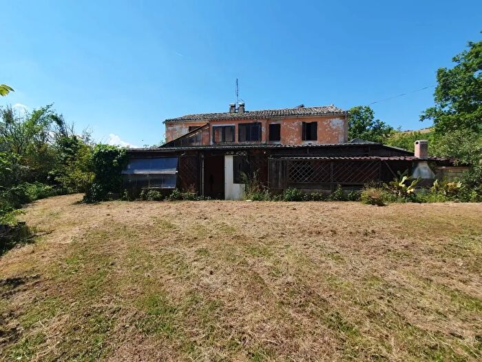 Appartamento con 6 locali in vendita in Ancona