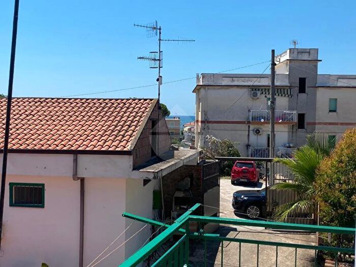 Casa con 6 locali in vendita in PorzionediBi, Minturno
