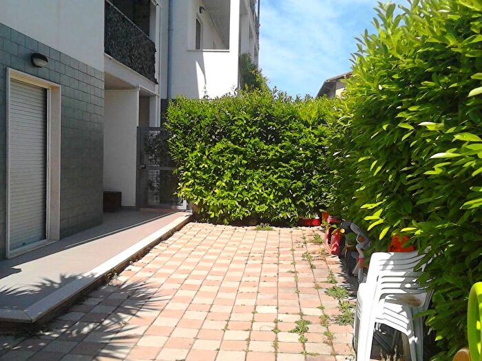 Appartamento trilocale in affitto in Via Aterno, Brecciarola, Chieti