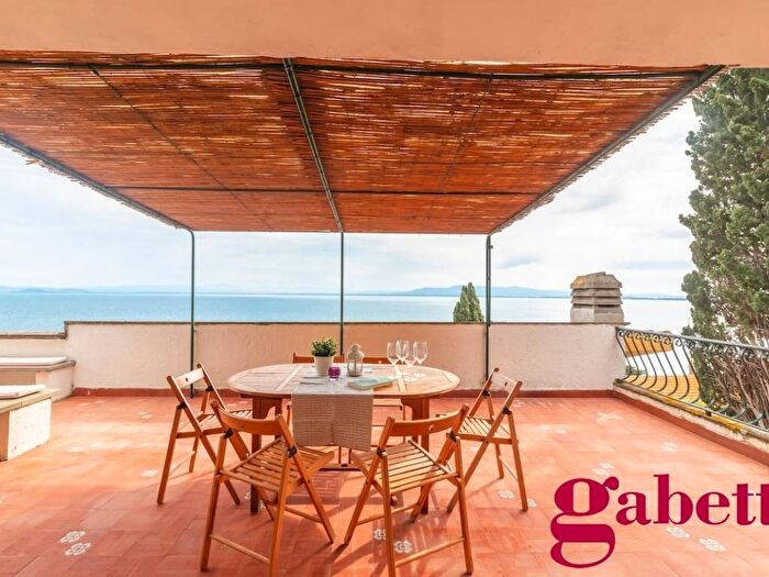 Appartamento con 5 locali in affitto in Porto Santo Stefano, Monte Argentario