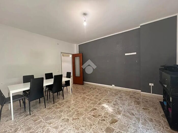 Appartamento quadrilocale in vendita in Viale a Gramsci, Modena