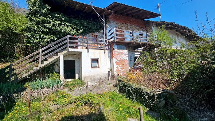 Casa bilocale in vendita in Via Montebracco, Sanfront