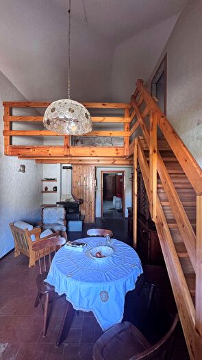 Appartamento trilocale in vendita in Pizzoferrato