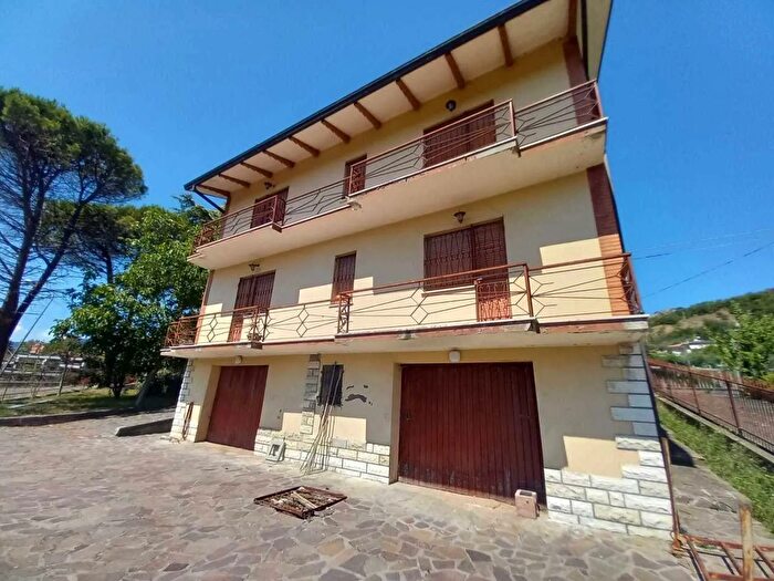 Appartamento trilocale in vendita in Vicinanze Novafeltria Rn, Novafeltria