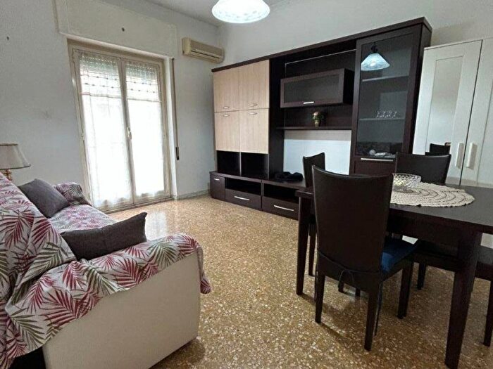 Appartamento bilocale in affitto in via Enea, Furio Camillo, Roma