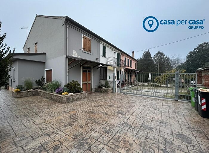 Casa trilocale in vendita in Via SantAntonio, Crespino