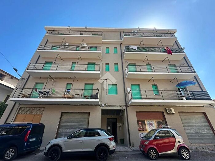 Appartamento trilocale in vendita in Via delle Dalie, Villapiana