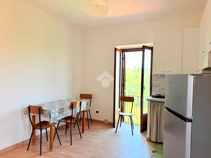 Appartamento bilocale in affitto in Via del Palazzetto, Centro, Selci