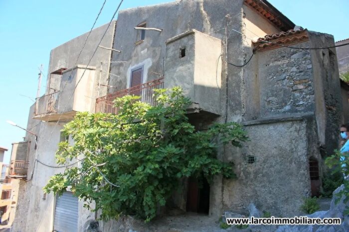 Casa trilocale in vendita in Via Santa Caterina Grisolia Cosenza, Grisolia
