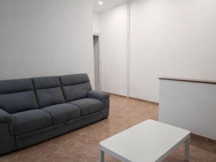 Appartamento bilocale in affitto in Viale Cassala, Navigli Darsena, Milano
