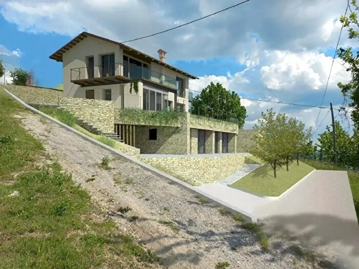 Casa con 6 locali in vendita in Località Ornati, Monforte D'Alba