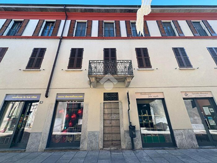 Case in Vendita e in Affitto - 3