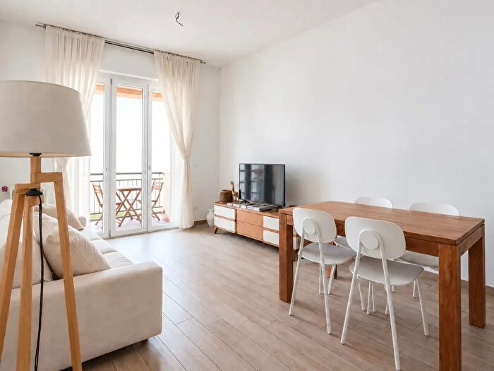 Appartamento trilocale in vendita in Via Gardini, Bologna