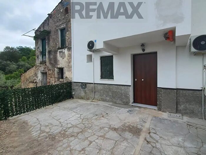 Casa bilocale in affitto in Minturno