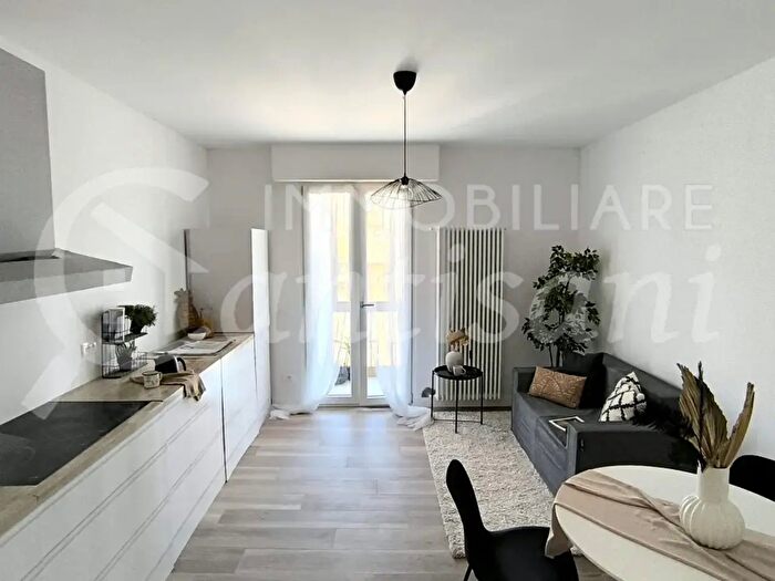 Appartamento trilocale in vendita in Via Niccolò Piccinni, Firenze