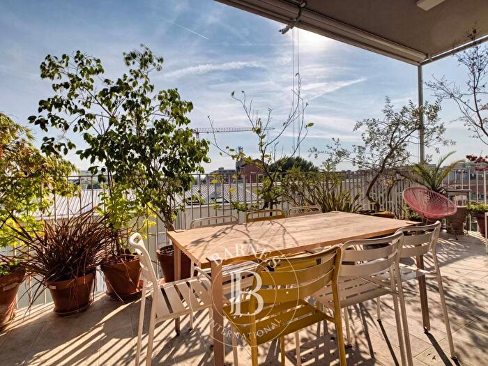 Appartamento con 5 locali in affitto in Via Filippo Argelati, Navigli Darsena, Milano