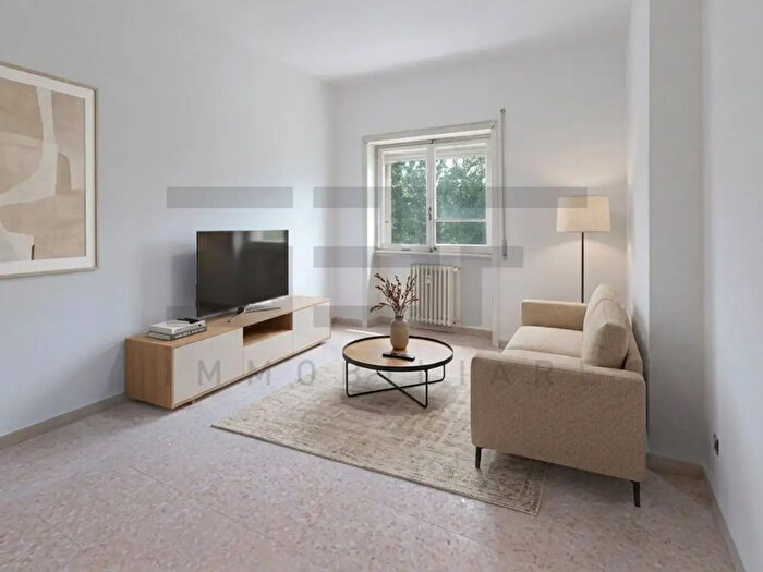 Appartamento trilocale in affitto in Circonvallazione Ostiense, Roma