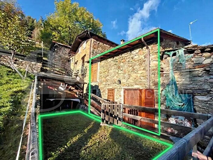 Casa trilocale in vendita in Carnale Snc, Montagna In Valtellina
