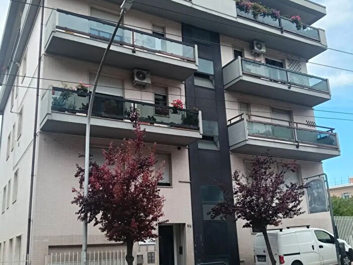 Appartamento trilocale in affitto in Via Madonna degli Angeli, Chieti