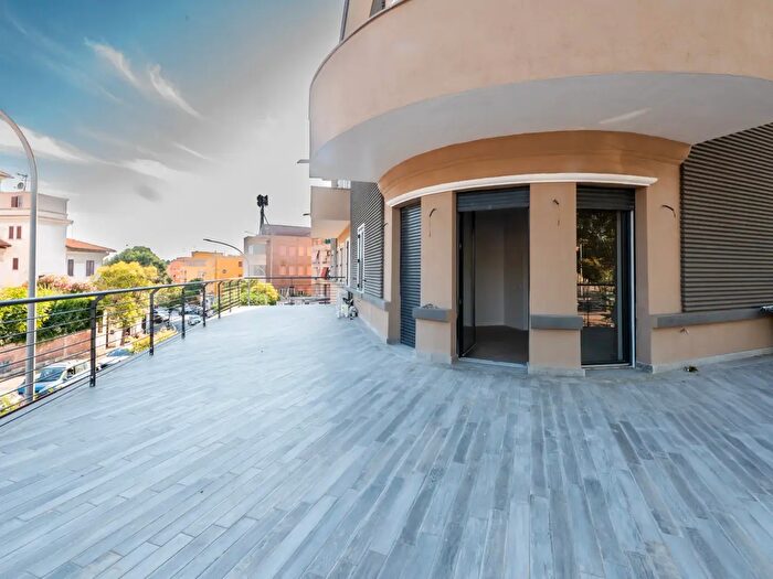 Appartamento trilocale in vendita in Via di Monteverde, Roma