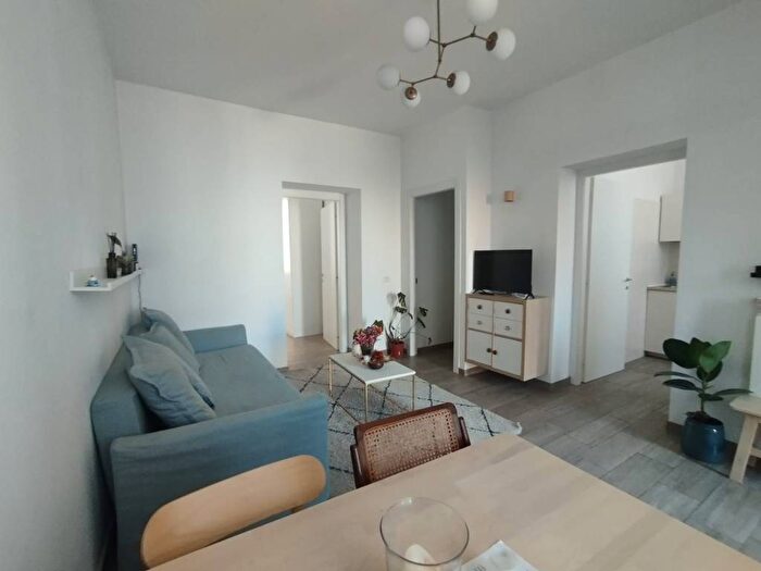 Appartamento bilocale in affitto in Via Pietro Giannone, Paolo Sarpi, Milano