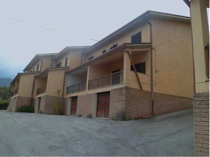 Casa con 6 locali in vendita in Via Manzoni, Rende