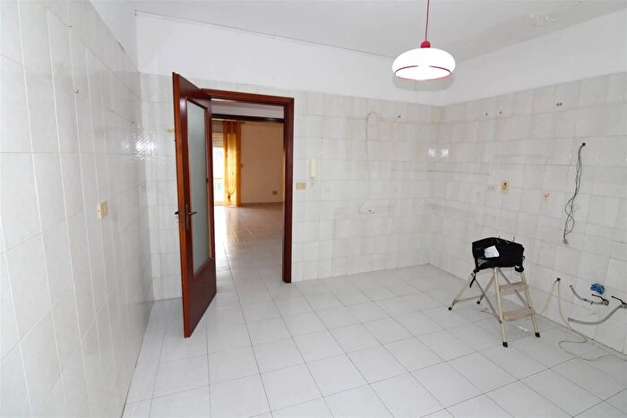 Appartamento quadrilocale in vendita in Via Agatocle Lentini, Lentini