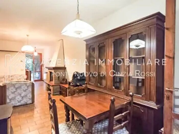 Casa quadrilocale in vendita in Ravenna