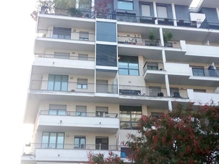 Appartamento bilocale in affitto in Via Bruno Cassinari, Santa Giulia, Milano