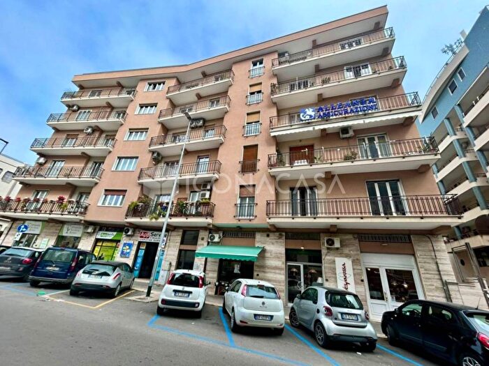 Appartamento quadrilocale in affitto in Via Arcivescovo Francesco Petronelli, Bisceglie