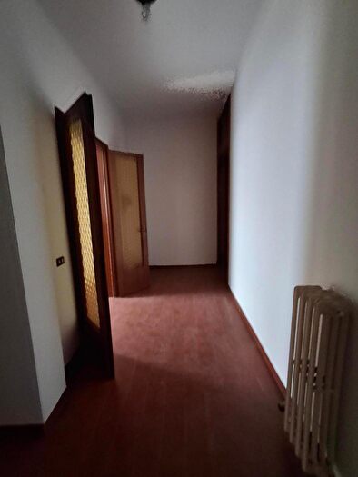 Appartamento con 5 locali in vendita in Empoli