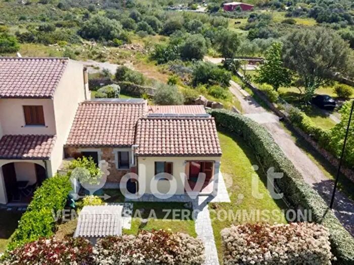 Casa trilocale in vendita in Via di La Stritta Snc, San Teodoro