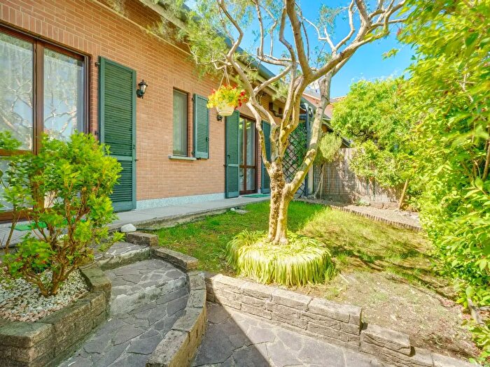 Casa trilocale in vendita in Zara, Saronno
