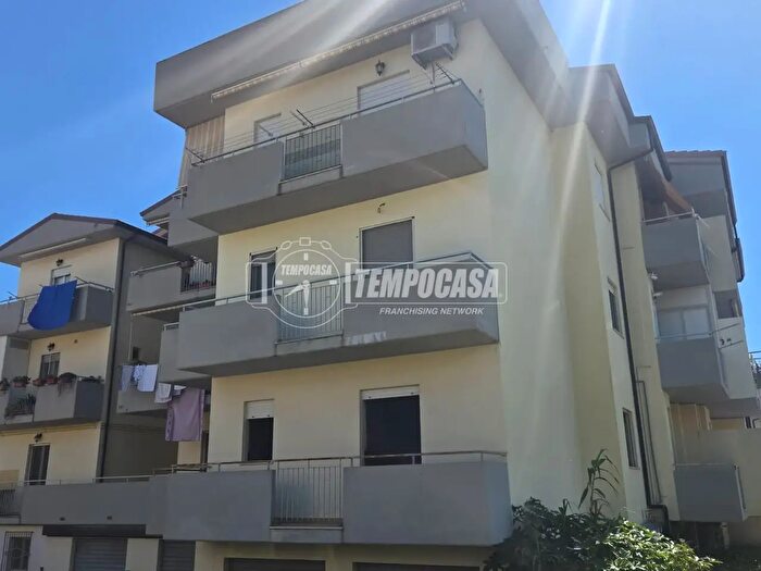 Casa quadrilocale in vendita in Traversa I Viale della Repubblica, Davoli