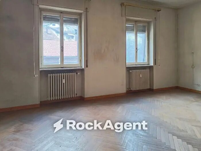 Appartamento con 5 locali in vendita in Via Roma, Coggiola
