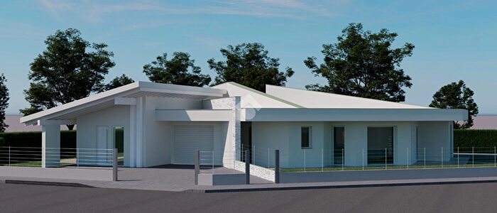 Casa quadrilocale in vendita in Castel Goffredo