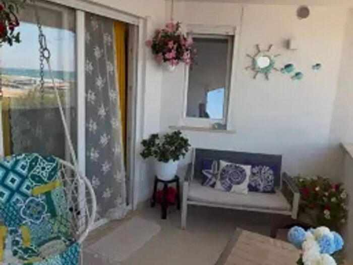 Appartamento trilocale in vendita in Viale di Focene, Fiumicino