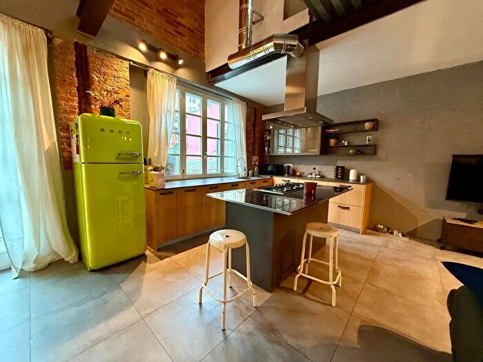 Appartamento con 5 locali in vendita in Via Marsala, Alessandria