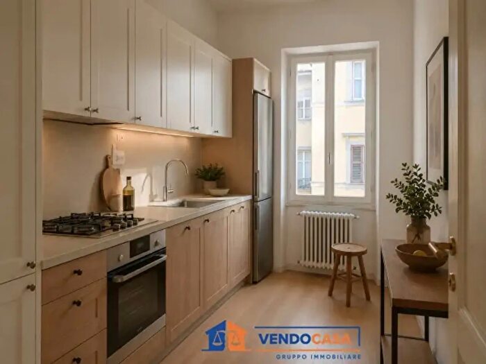 Appartamento trilocale in vendita in Via delle Ruote, Firenze