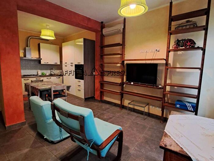 Appartamento trilocale in affitto in VIALE VITTORIO VENETO, Viale Vittorio Veneto, Forlì