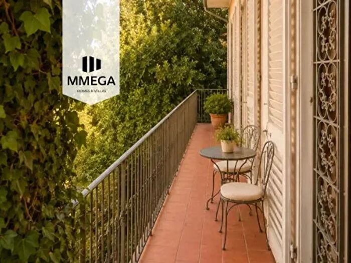 Appartamento con 6 locali in vendita in Via Settembre, Firenze