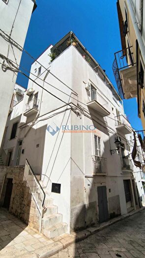 Appartamento con 5 locali in vendita in Castellana Grotte