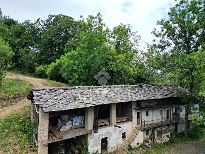 Casa quadrilocale in vendita in Via Bricco Margaria, Barge