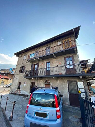 Appartamento bilocale in vendita in Frazione Poinsod, Sarre