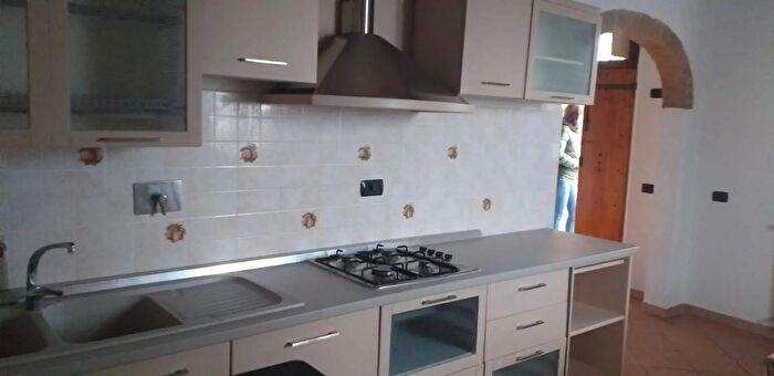 Appartamento quadrilocale in affitto in Gambassi Terme