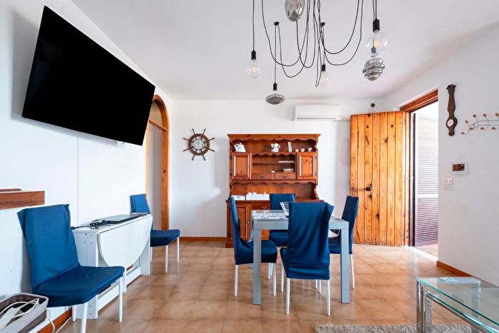 Appartamento quadrilocale in vendita in Via Sofocle, Nardo